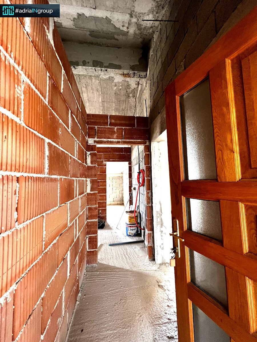 Kuća Na prodaju - SPLITSKO-DALMATINSKA ČIOVO