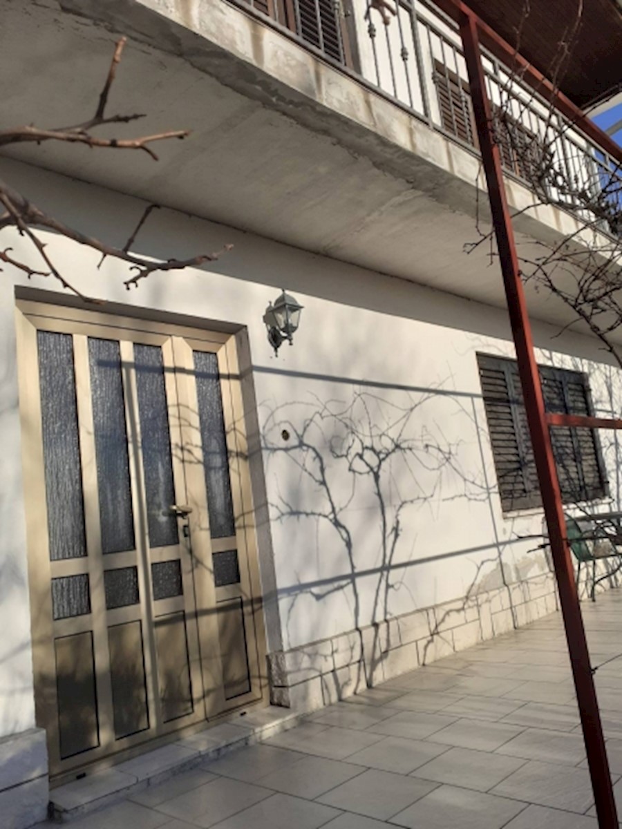Kuća Na prodaju - PRIMORSKO-GORANSKA VINODOLSKA OPĆINA