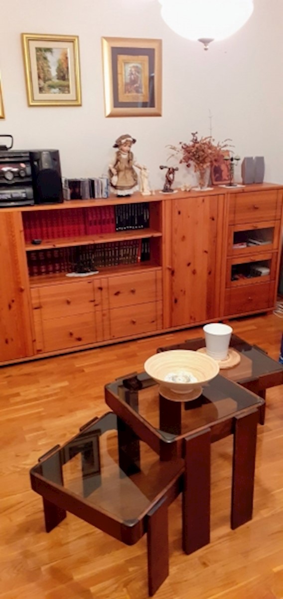 Kuća Na prodaju - PRIMORSKO-GORANSKA VINODOLSKA OPĆINA