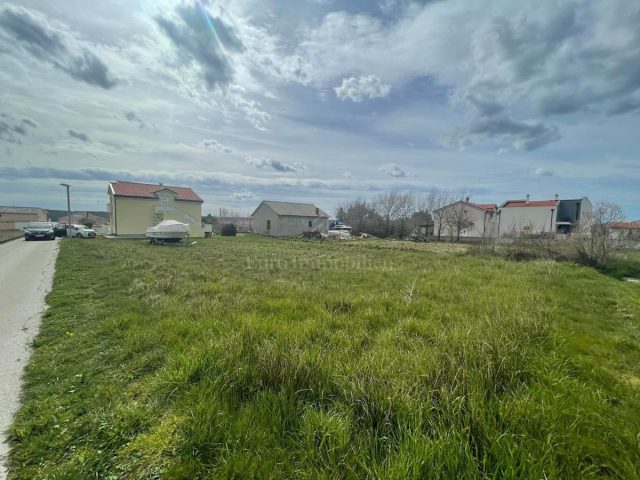 Land for sale 697 m² – Ljubač