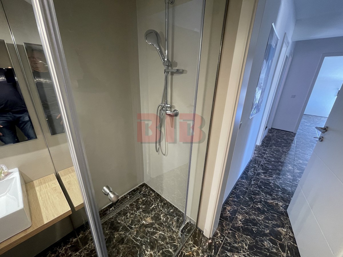 Flat For sale - Primorsko-goranska Novi Vinodolski - foto 5/18