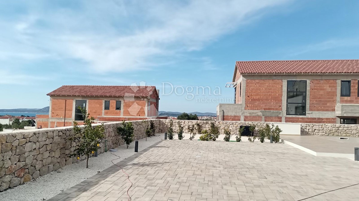 Kuća Na prodaju - ŠIBENSKO-KNINSKA VODICE
