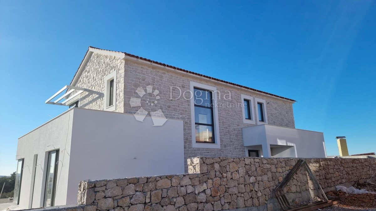 Maison À vendre - ŠIBENSKO-KNINSKA VODICE