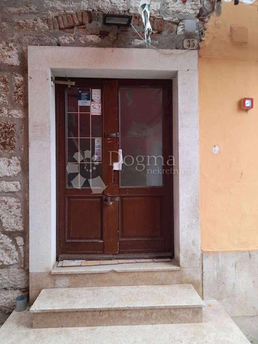 Business premises For rent - ISTARSKA ROVINJ