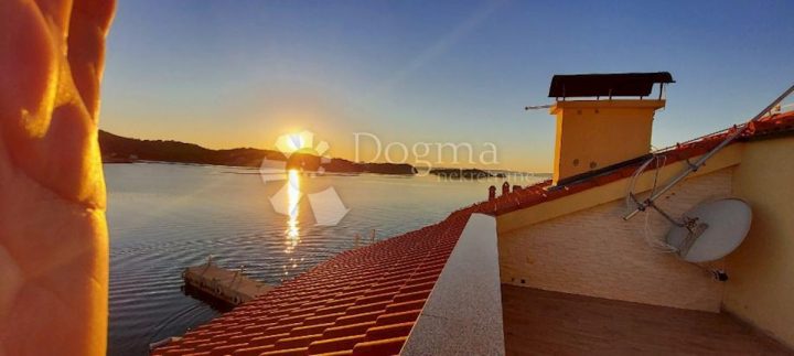 Apartma na predaj 149 m² – Supetarska Draga