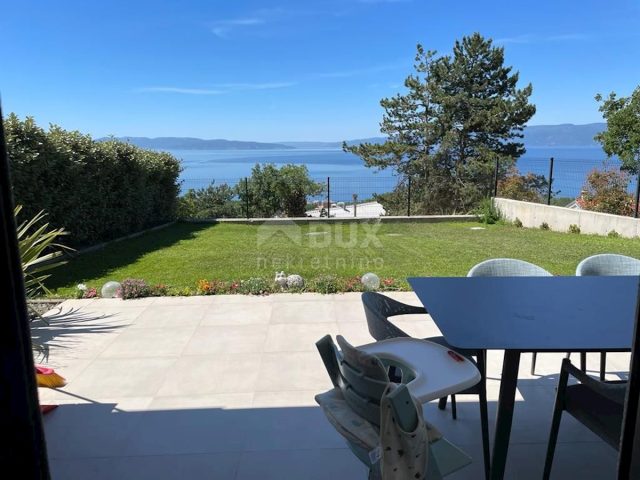 Apartma na predaj 105 m² – Kostrena