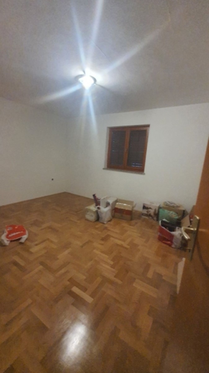 Stan Na prodaju - PRIMORSKO-GORANSKA KRK