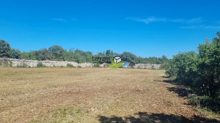 Zemljište na prodaju 2991 m² – Vodnjan