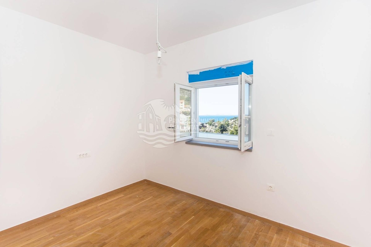 Flat For sale - ŠIBENSKO-KNINSKA PRIMOŠTEN