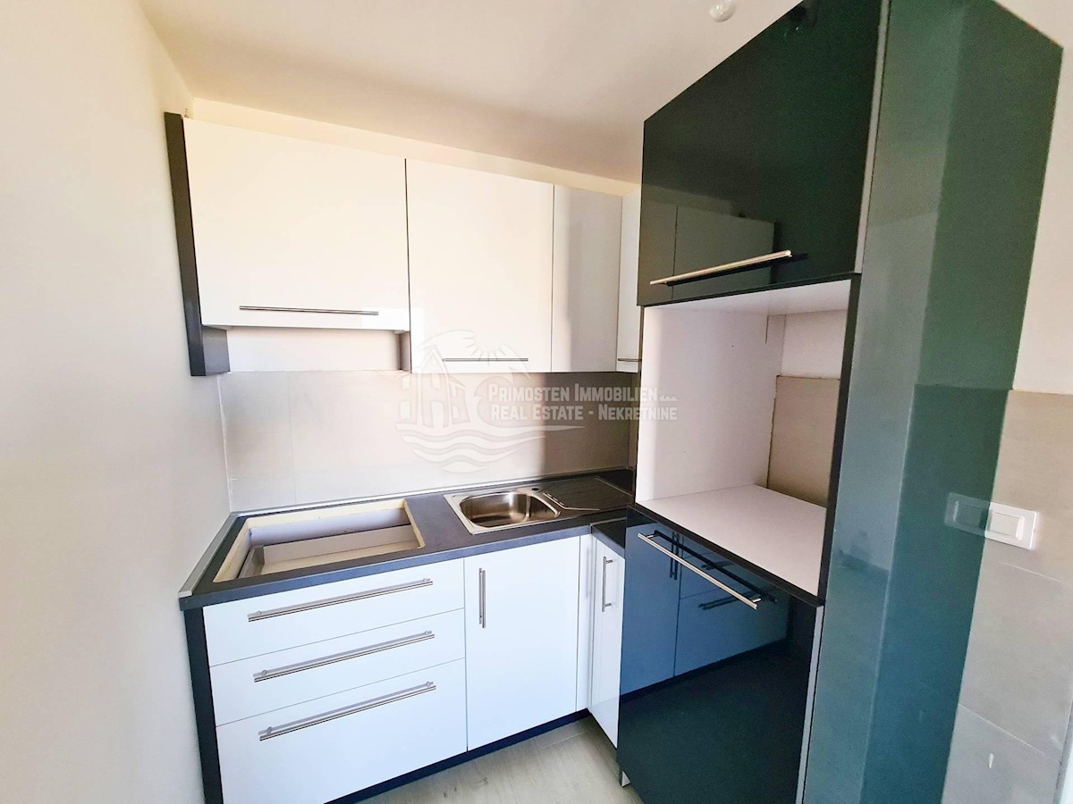 Flat For sale - ŠIBENSKO-KNINSKA PRIMOŠTEN