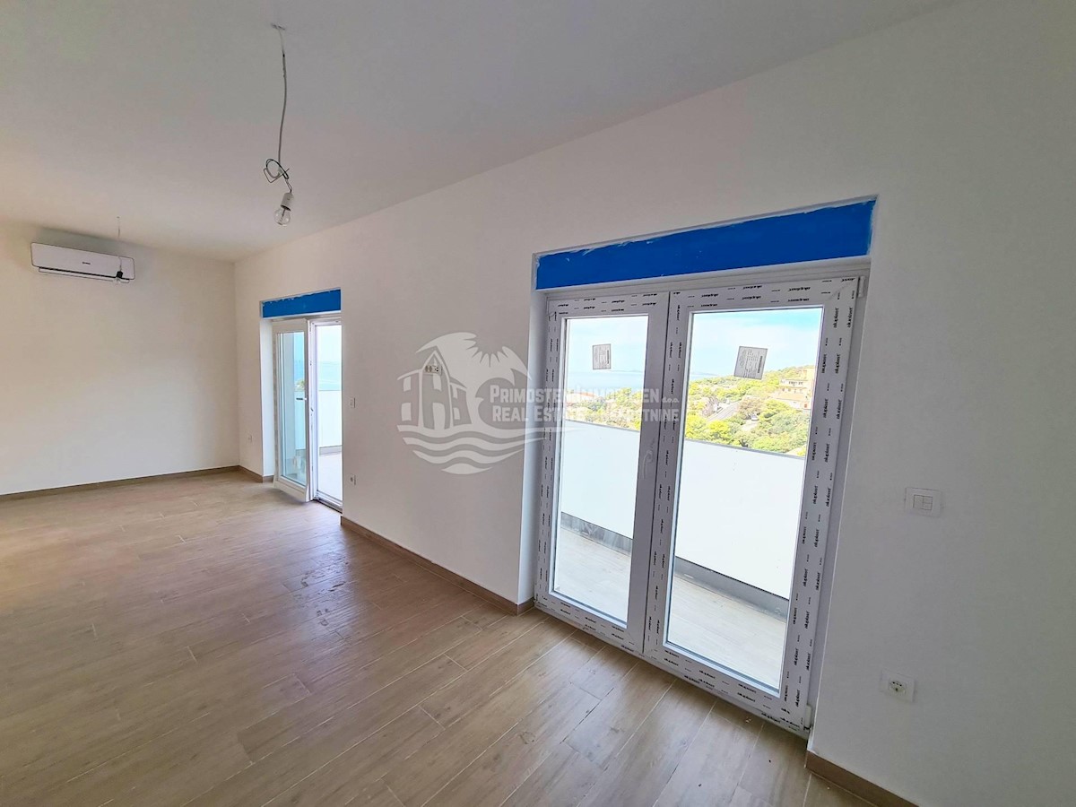 Apartmán Na predaj - ŠIBENSKO-KNINSKA PRIMOŠTEN