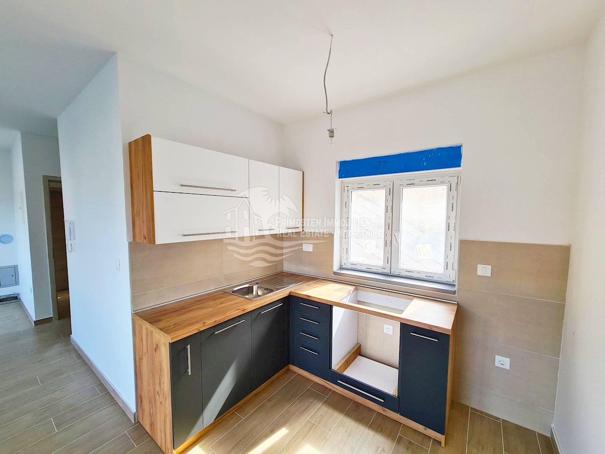 Apartment Zu verkaufen - ŠIBENSKO-KNINSKA PRIMOŠTEN