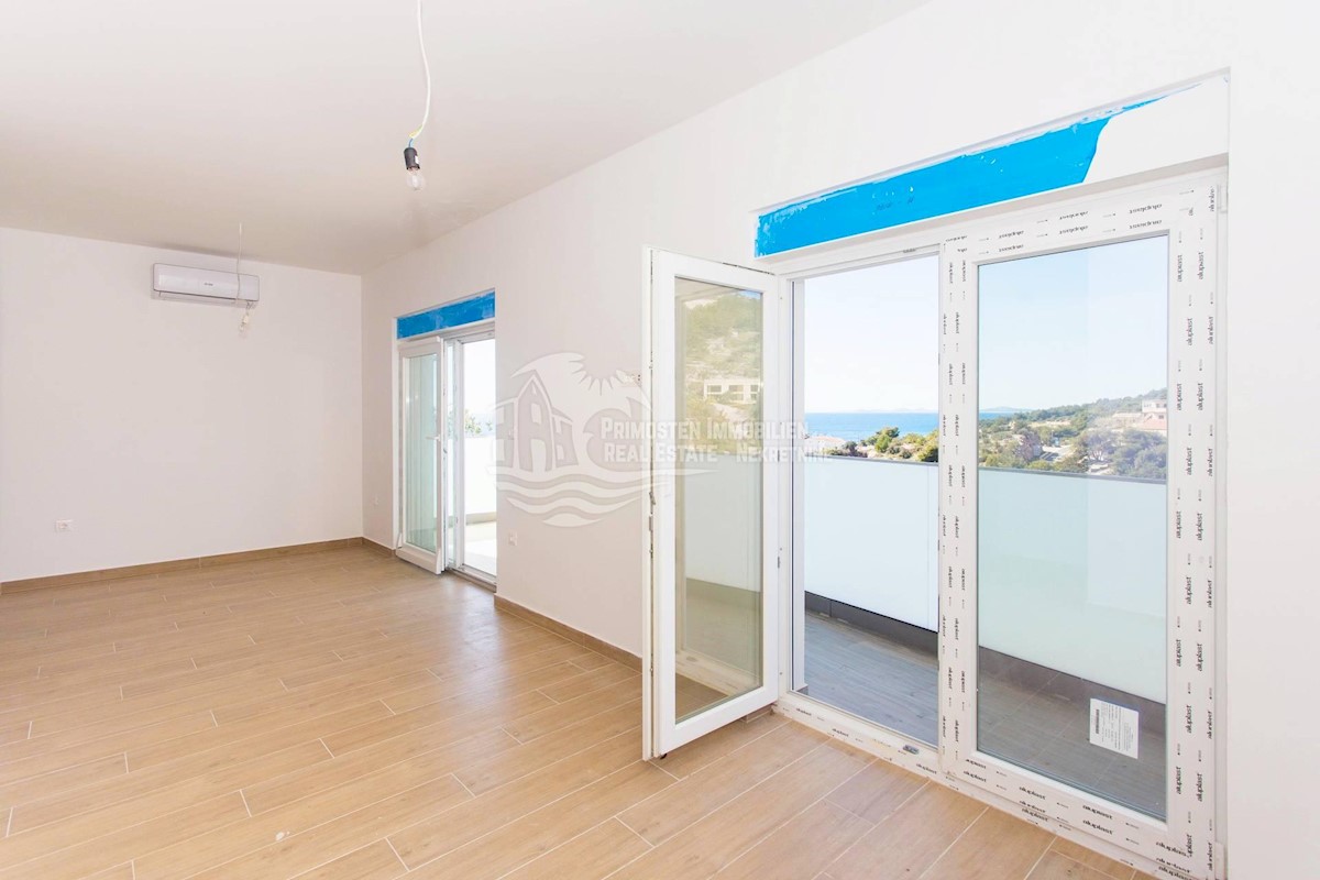 Flat For sale - ŠIBENSKO-KNINSKA PRIMOŠTEN