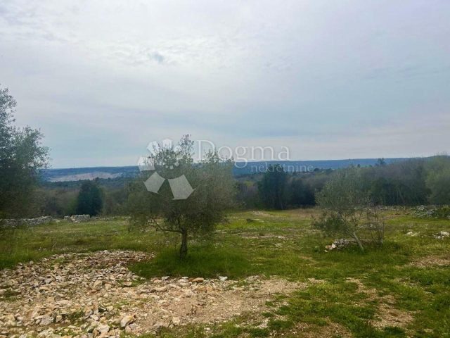 Pozemek na prodej 909 m² – Rabac