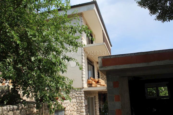 Hiša Na predaj - Primorsko-goranska Crikvenica - foto 4/6
