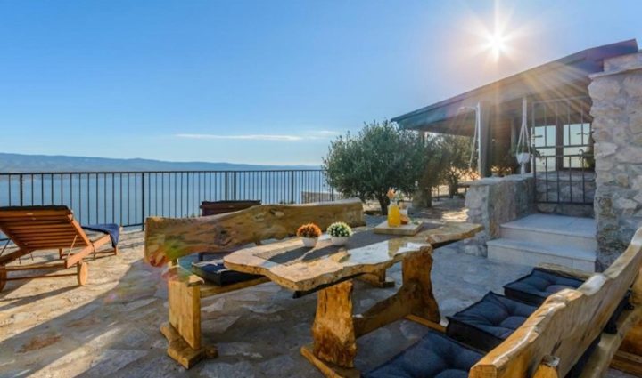 Hiša na predaj 98 m² – Omiš