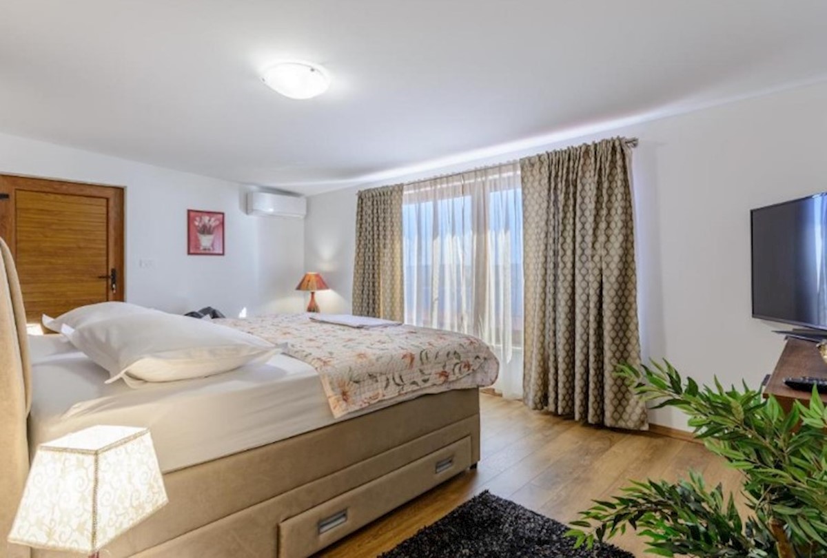 Maison À vendre - SPLITSKO-DALMATINSKA OMIŠ