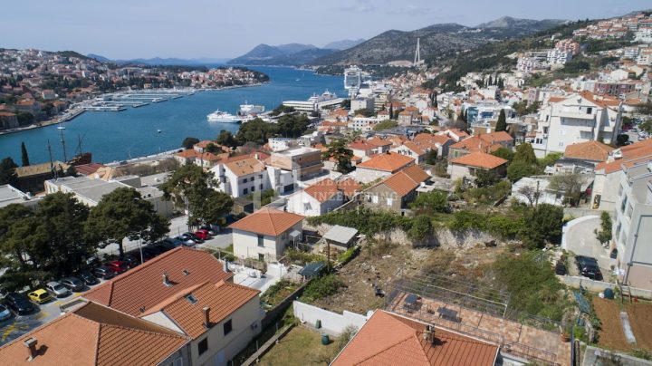 Zemljište na prodaju 697 m² – Dubrovnik