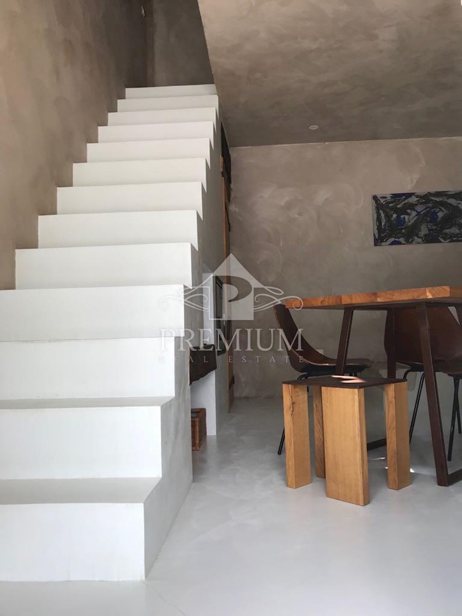 House For sale - ISTARSKA OPRTALJ