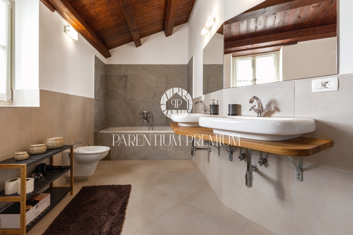 Casa In vendita - ISTARSKA POREČ