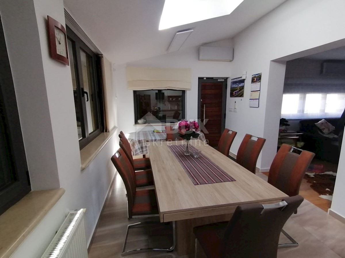 House For sale - ISTARSKA MEDULIN