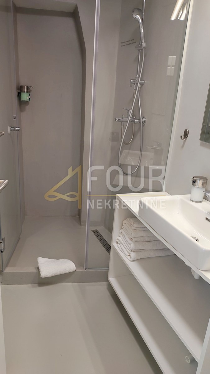 Apartment Zu verkaufen - ISTARSKA ROVINJ