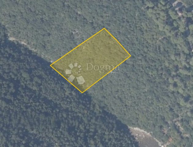 Pozemek na prodej 3880 m² – Krnica