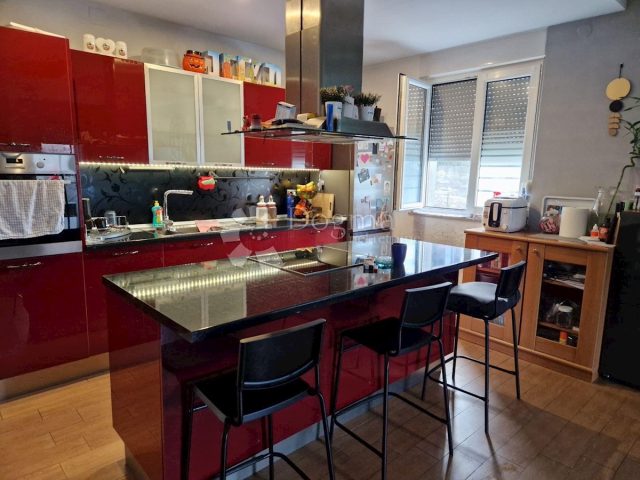 Appartement à vendre 110 m² – Škurinje
