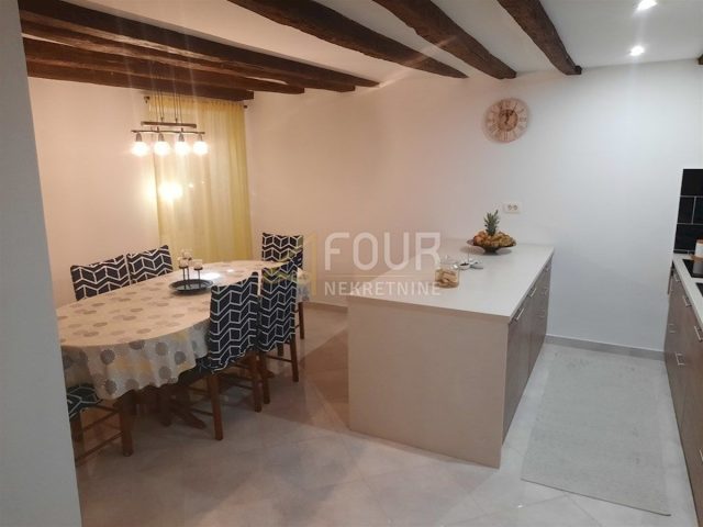 Kuća na prodaju 137 m² – Buzet