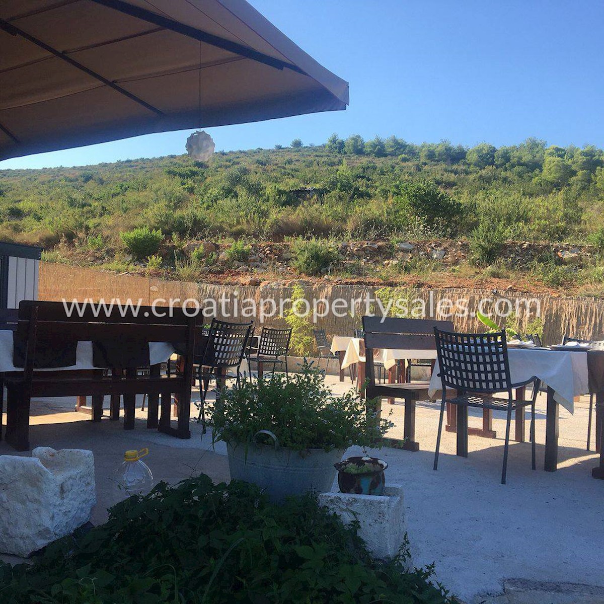 House For sale - SPLITSKO-DALMATINSKA VIS