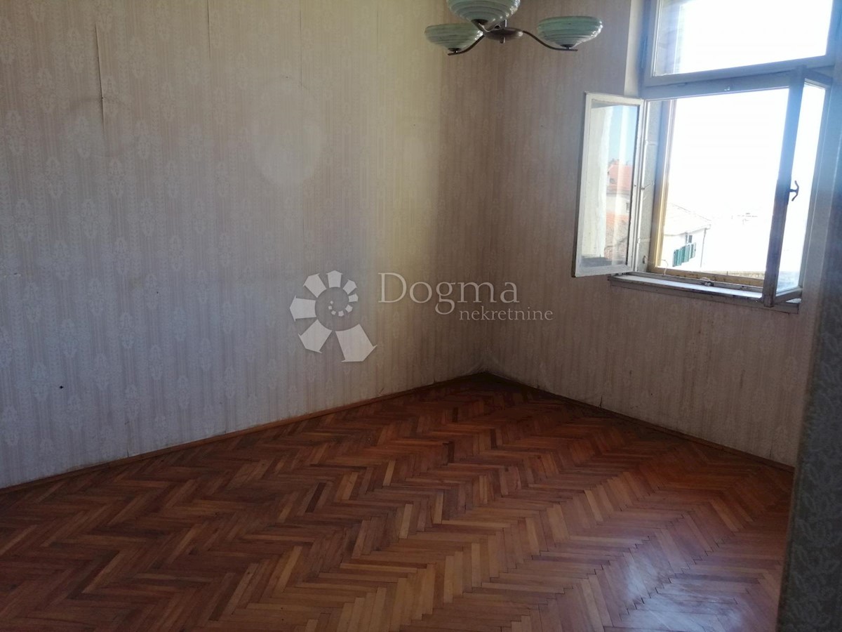 Apartment Zu verkaufen - ŠIBENSKO-KNINSKA ŠIBENIK