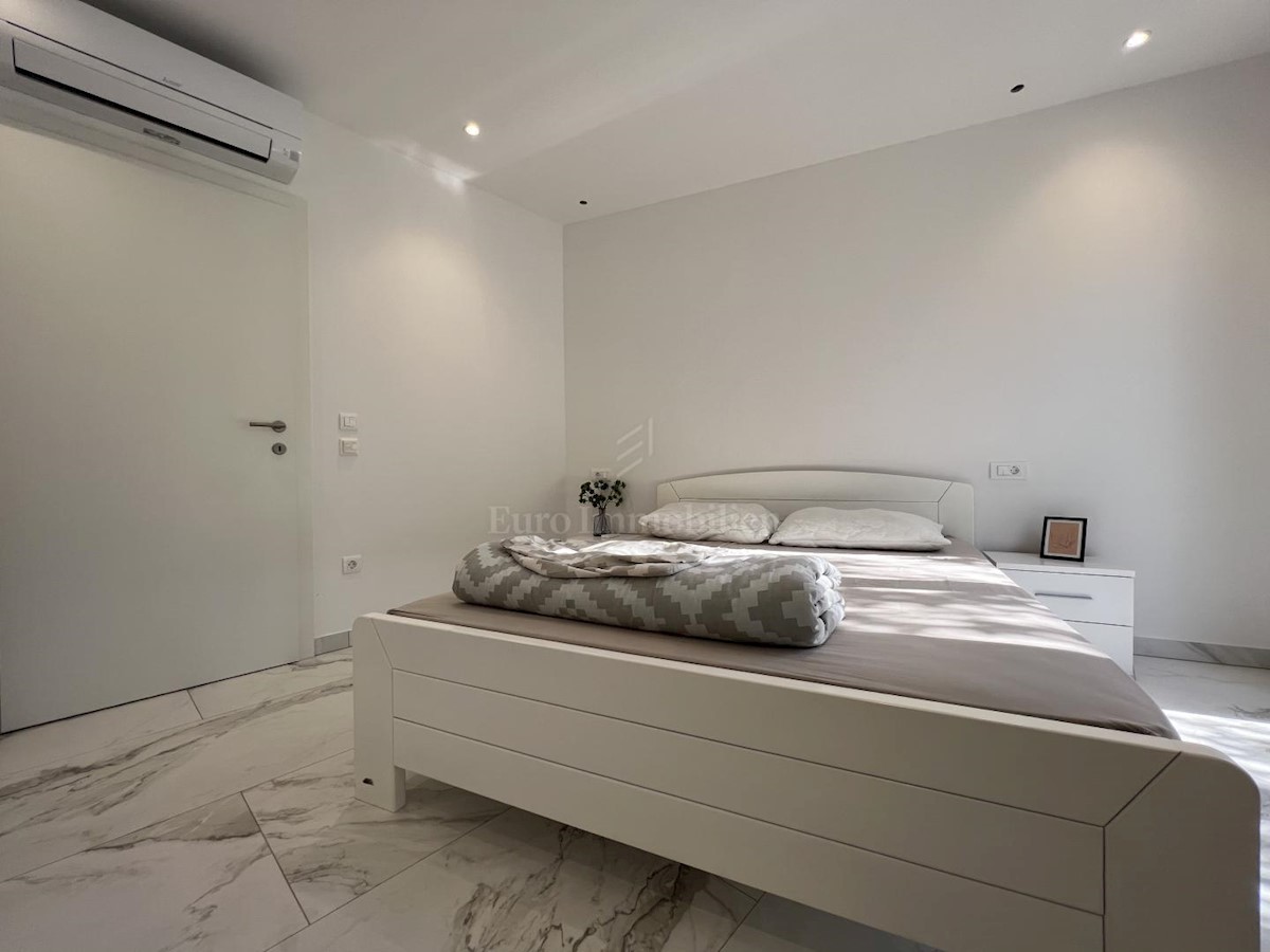 Appartamento In vendita - SPLITSKO-DALMATINSKA MAKARSKA