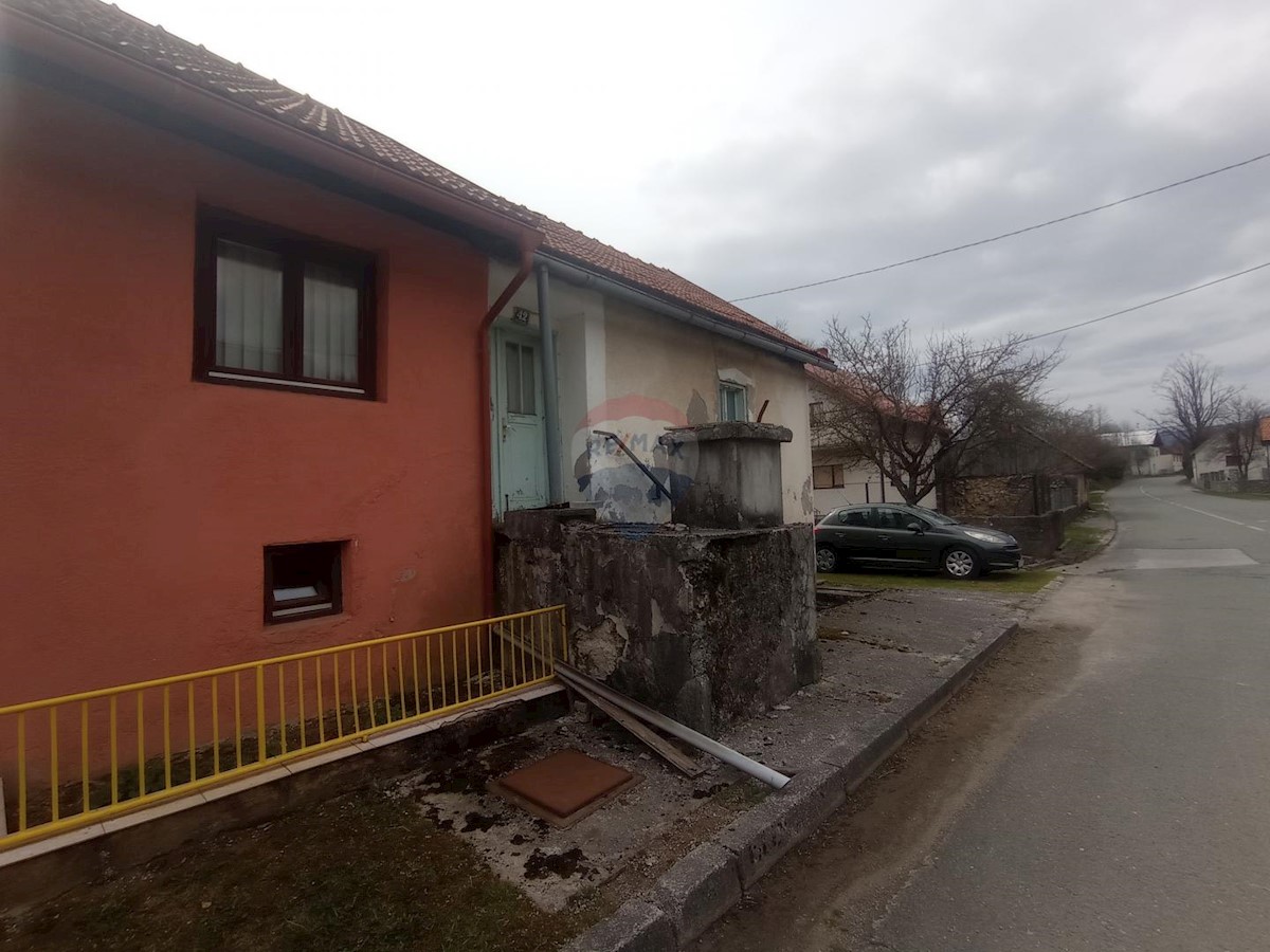 Casa In vendita - KARLOVAČKA OGULIN