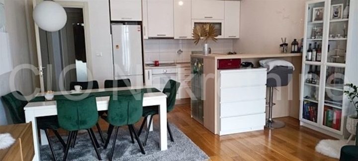 Apartmán na prodej 72 m² – Trstenik
