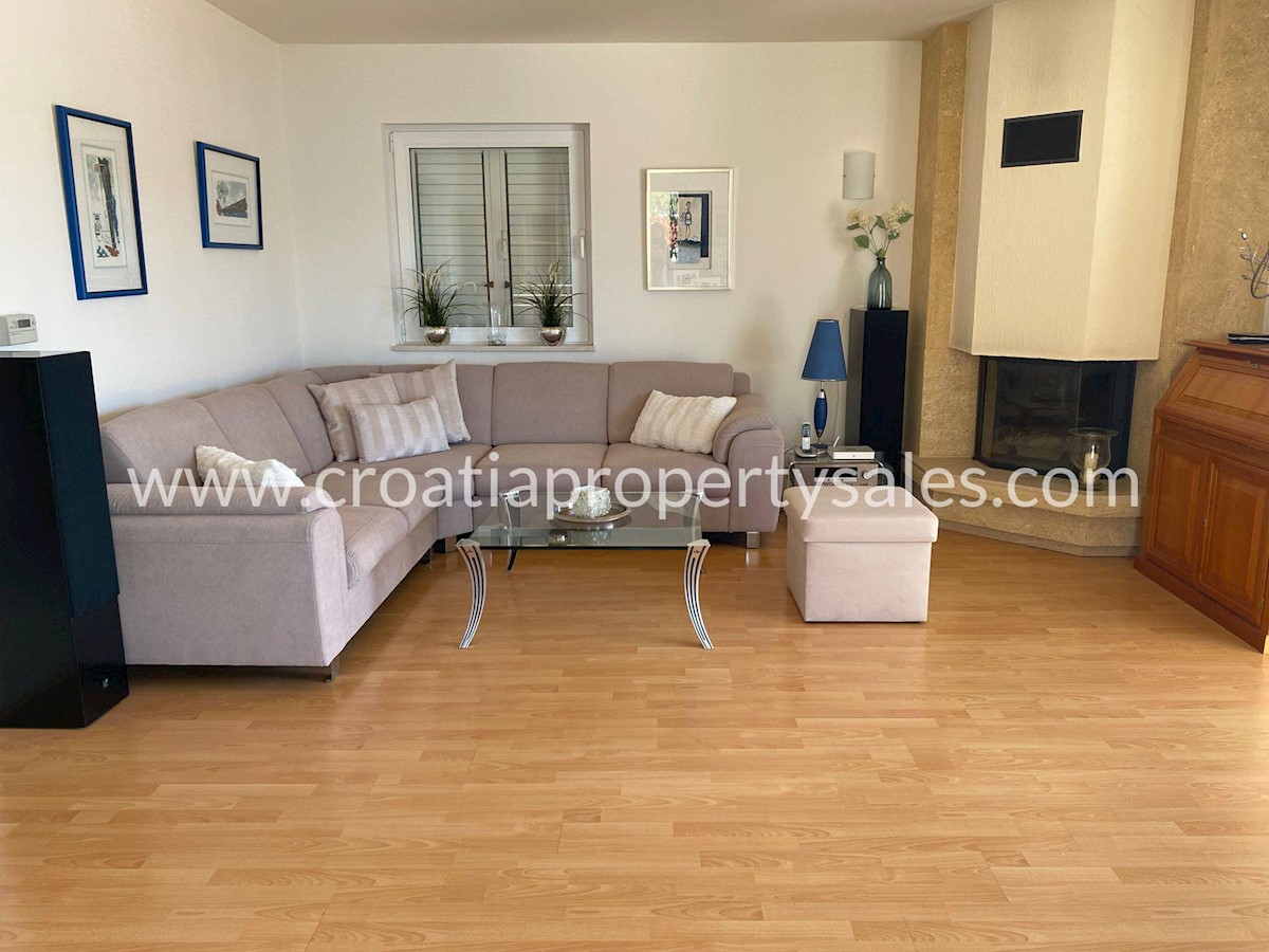 House For sale - SPLITSKO-DALMATINSKA TROGIR