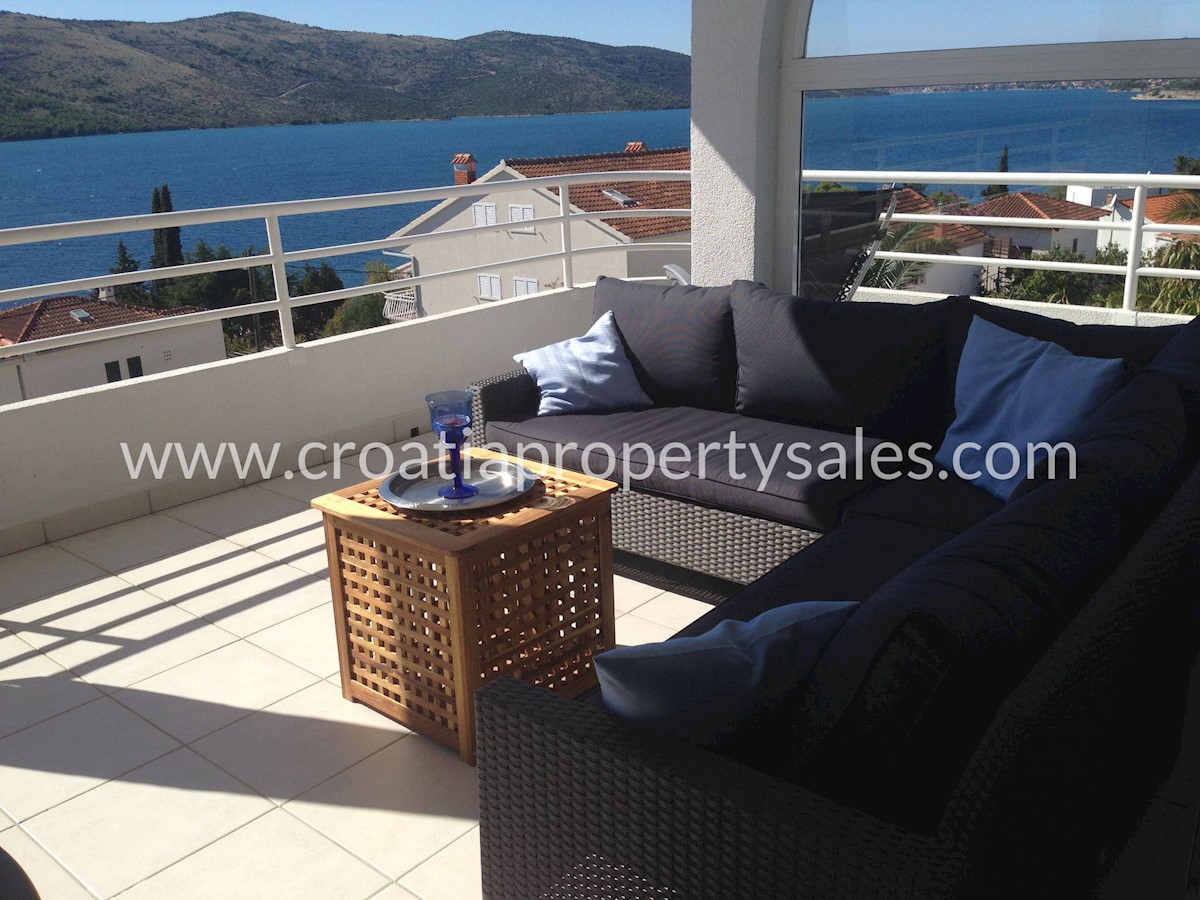 House For sale - SPLITSKO-DALMATINSKA TROGIR