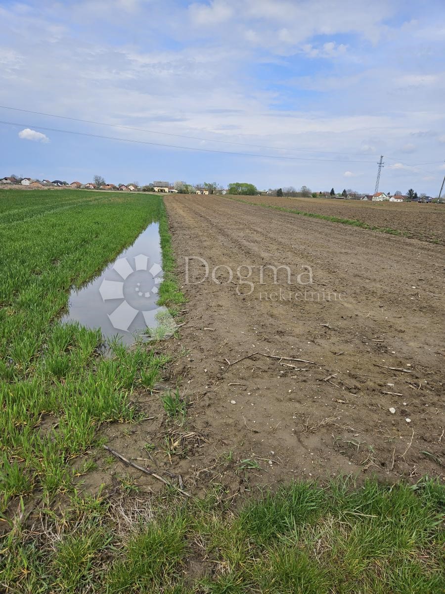Zemljište Na prodaju - VARAŽDINSKA GORNJI KNEGINEC