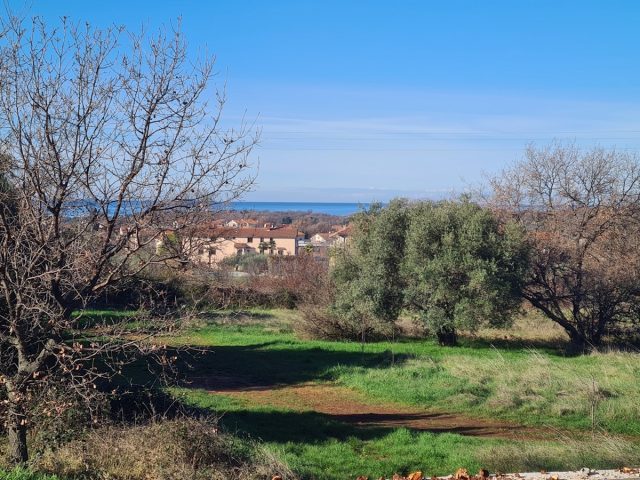 Parcela na predaj 650 m² – Črvar