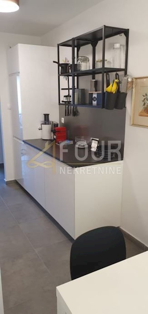 Apartment Zu verkaufen - PRIMORSKO-GORANSKA RAB