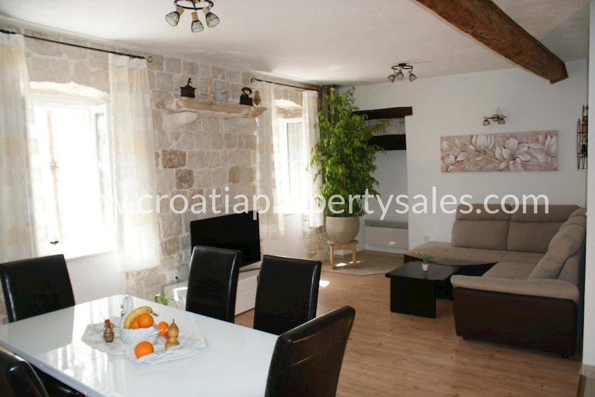 Casa In vendita - SPLITSKO-DALMATINSKA TROGIR