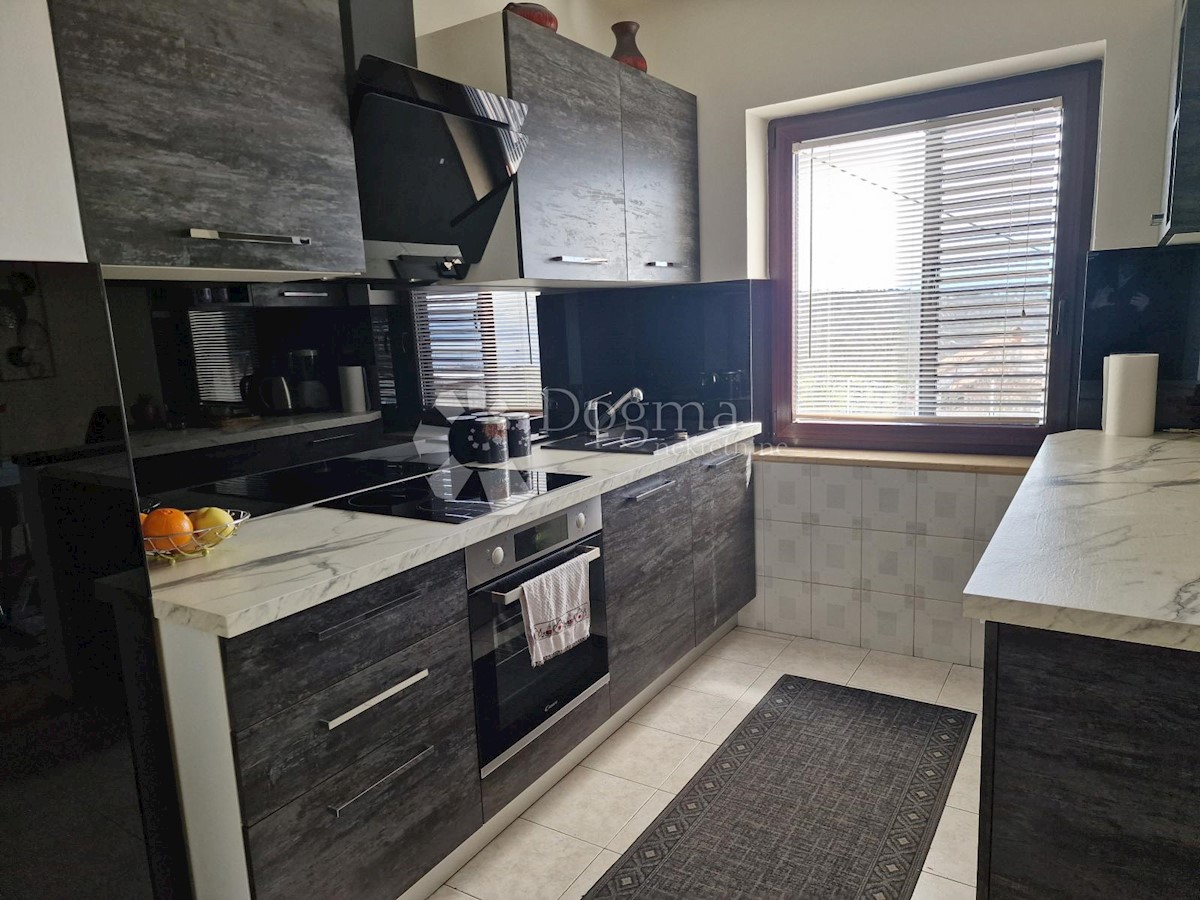 Casa In vendita - PRIMORSKO-GORANSKA VIŠKOVO