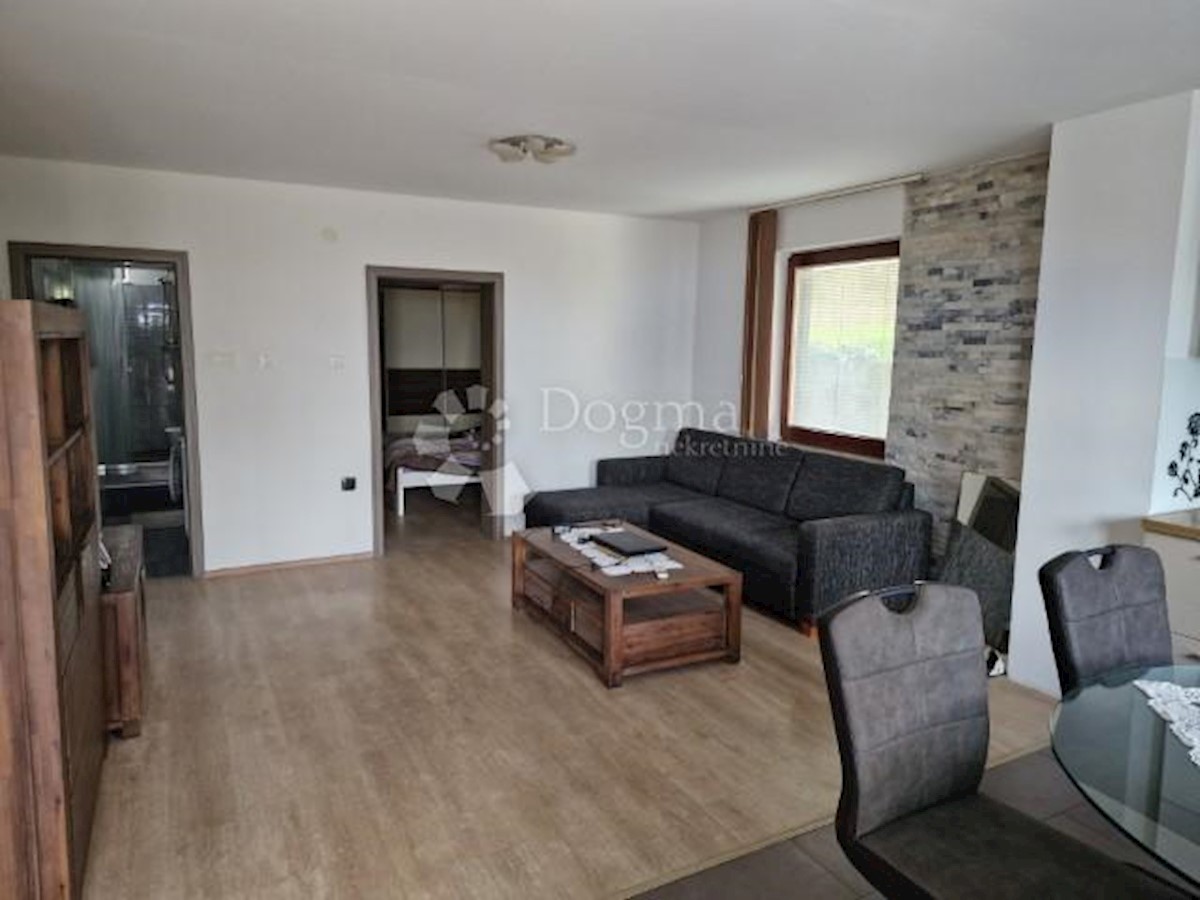Casa In vendita - PRIMORSKO-GORANSKA VIŠKOVO