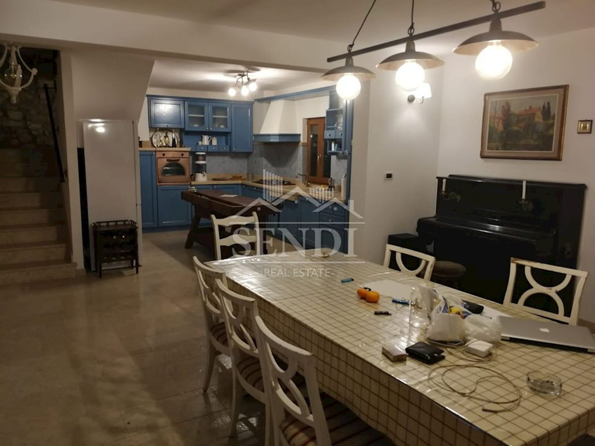 Haus Zu verkaufen - ISTARSKA SVETA NEDELJA