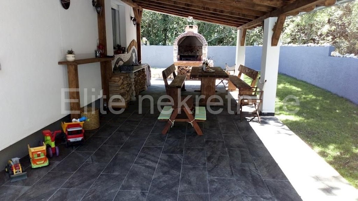 House For sale - PRIMORSKO-GORANSKA VINODOLSKA OPĆINA