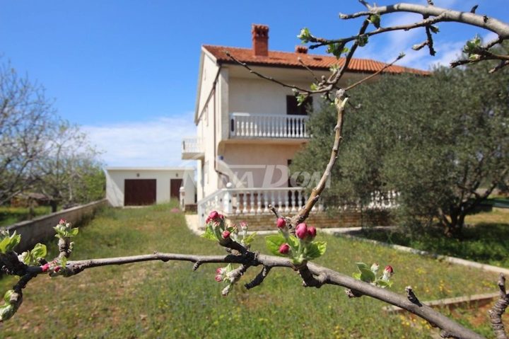 Haus Zu verkaufen - Zadarska Vir - foto 3/35