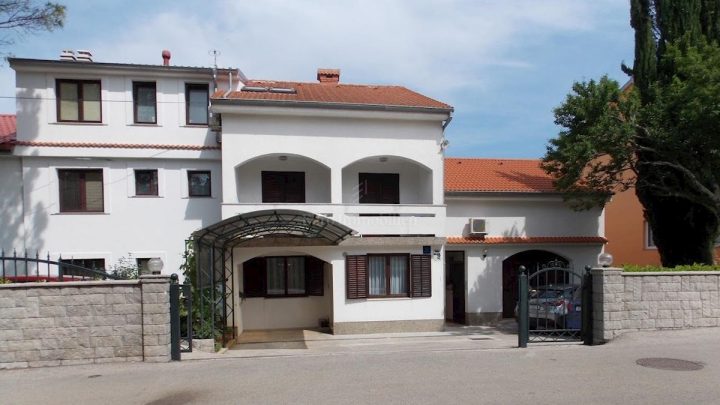 Casa in vendita 472 m² – Malinska