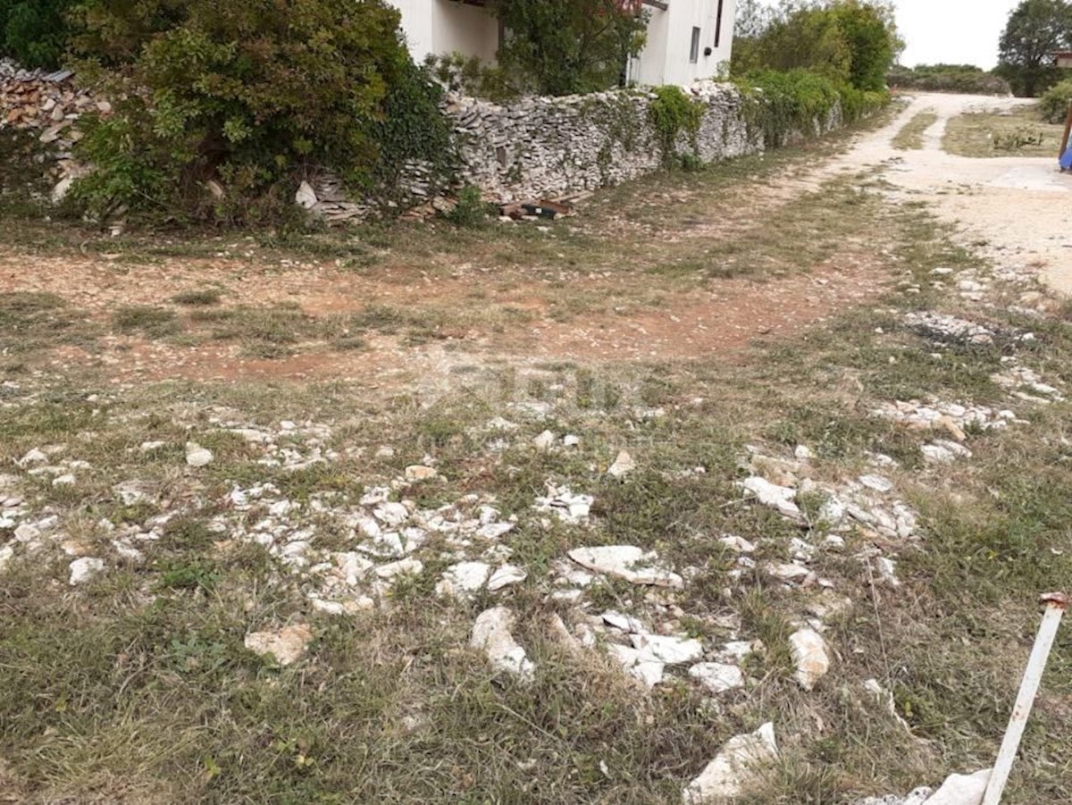 Parcela Naprodaj - ISTARSKA Marčana