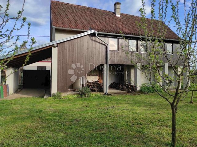 Dom na sprzedaż 190 m² – Slavonski Kobaš
