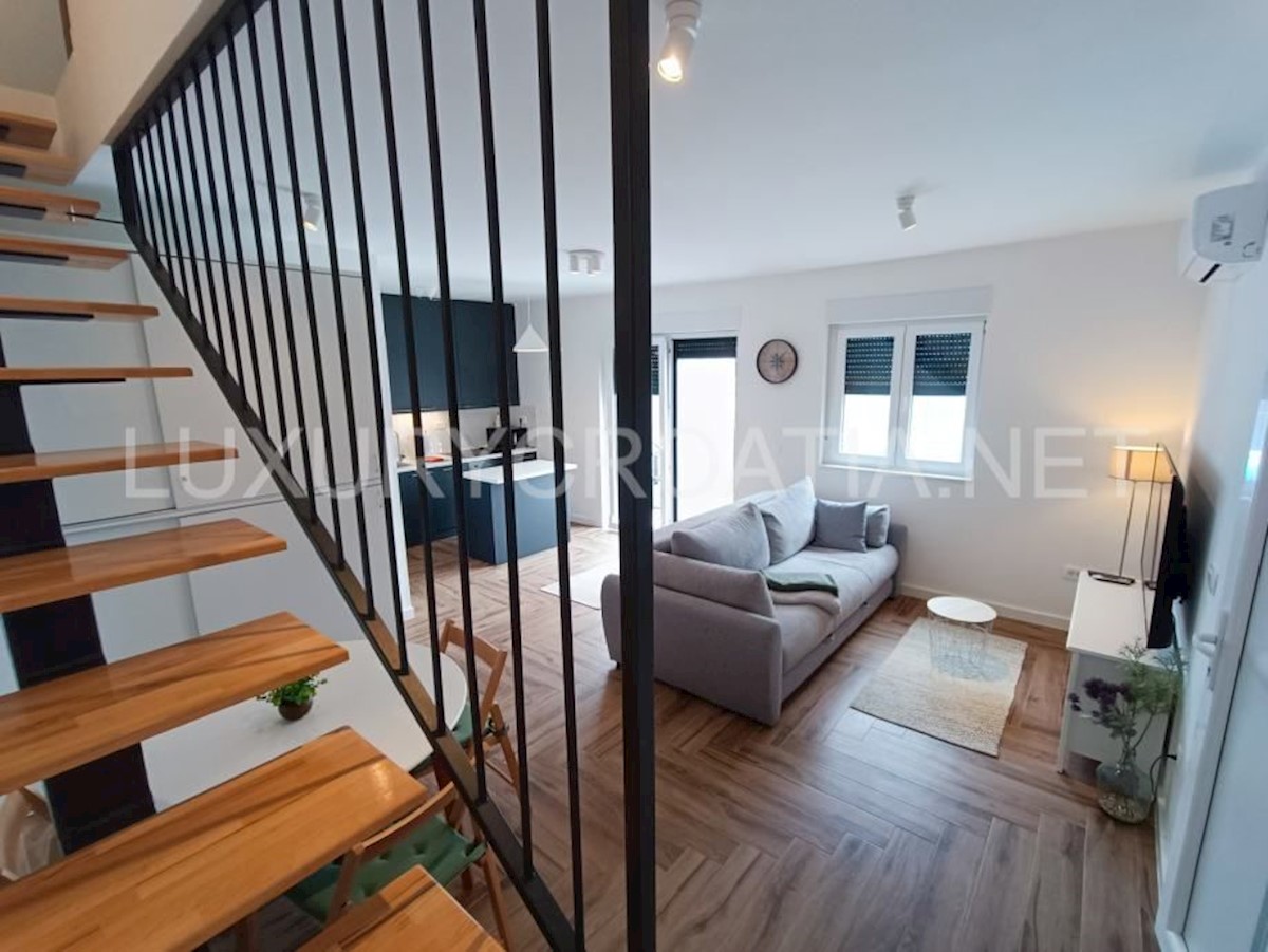 Casa In vendita - ZADARSKA NIN