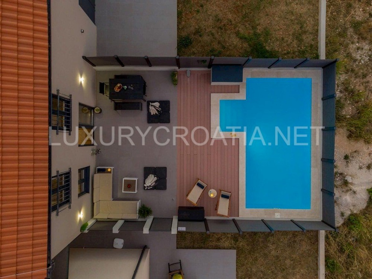 Casa In vendita - ZADARSKA NIN